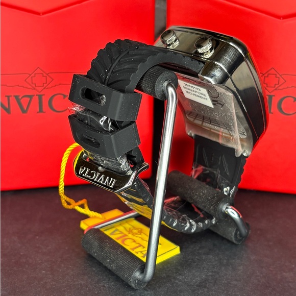 Invicta S1 Rally Dualshift Swiss Ronda Z60 Caliber - Picture 5 of 5